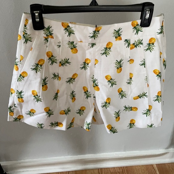 Tommy Hilfiger Pants - Tommy Hilfiger Pineapple Print Shorts